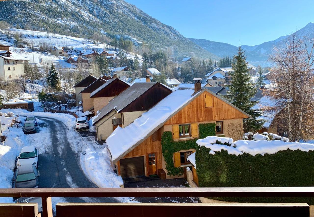 Mas De Blais Appartement Chaleureux A 5 Minutes Des Pistes Briançon Exterior foto